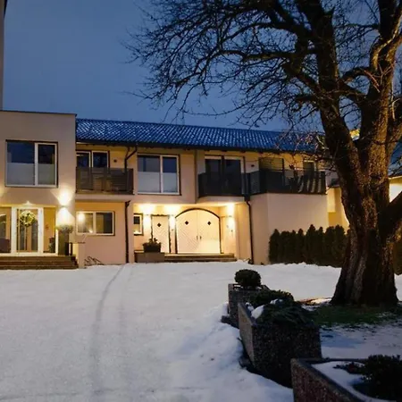 Haus Schnoell 4 * Mittersill